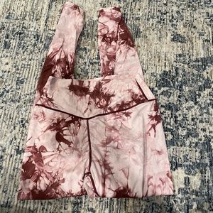 Maroon and white tie dye balance athletica leggings. L
